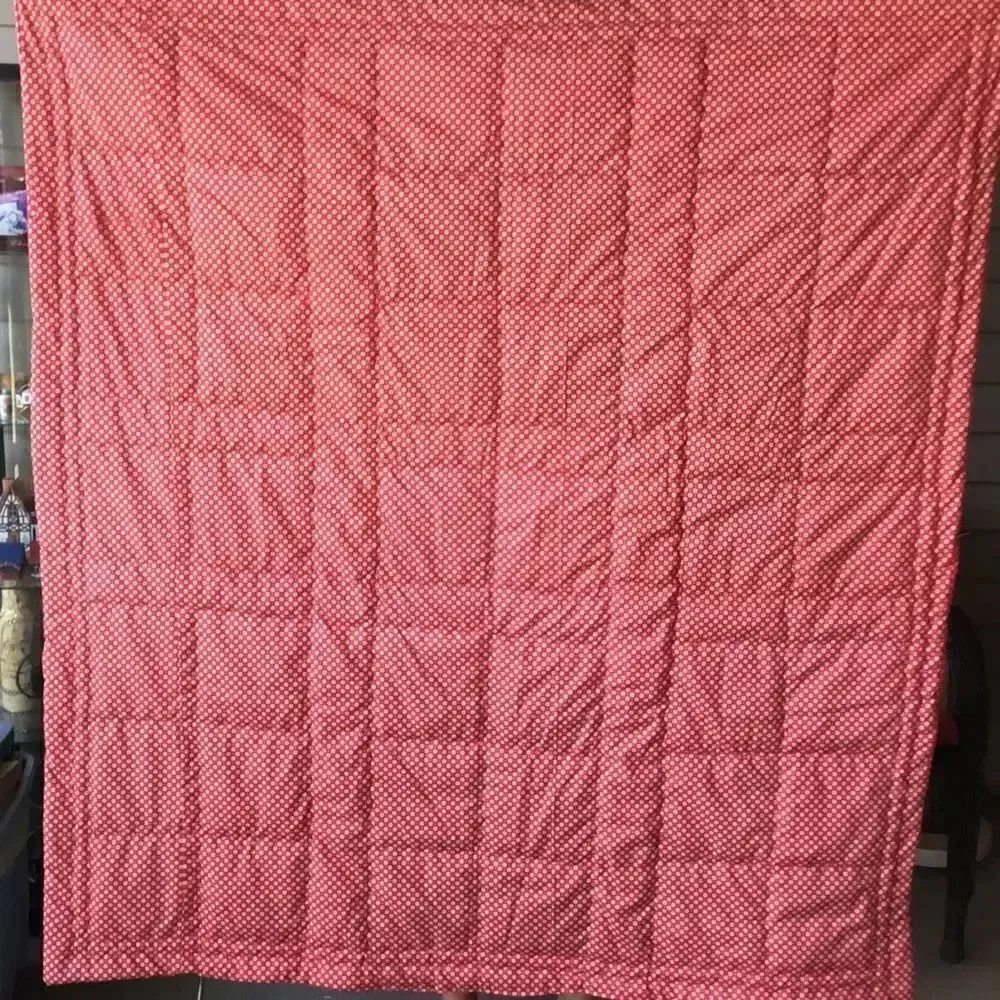 NWT Hand Crafted Holiday Sparkling Quilt